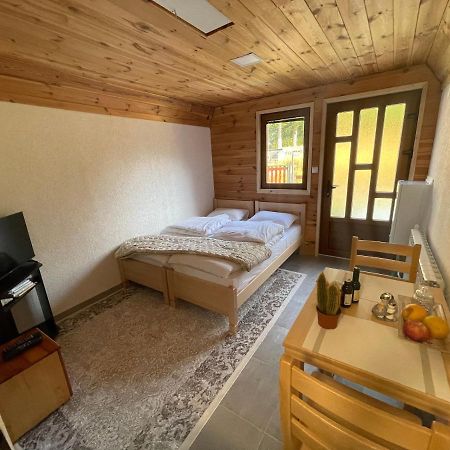 Small House Floki Жабляк Экстерьер фото